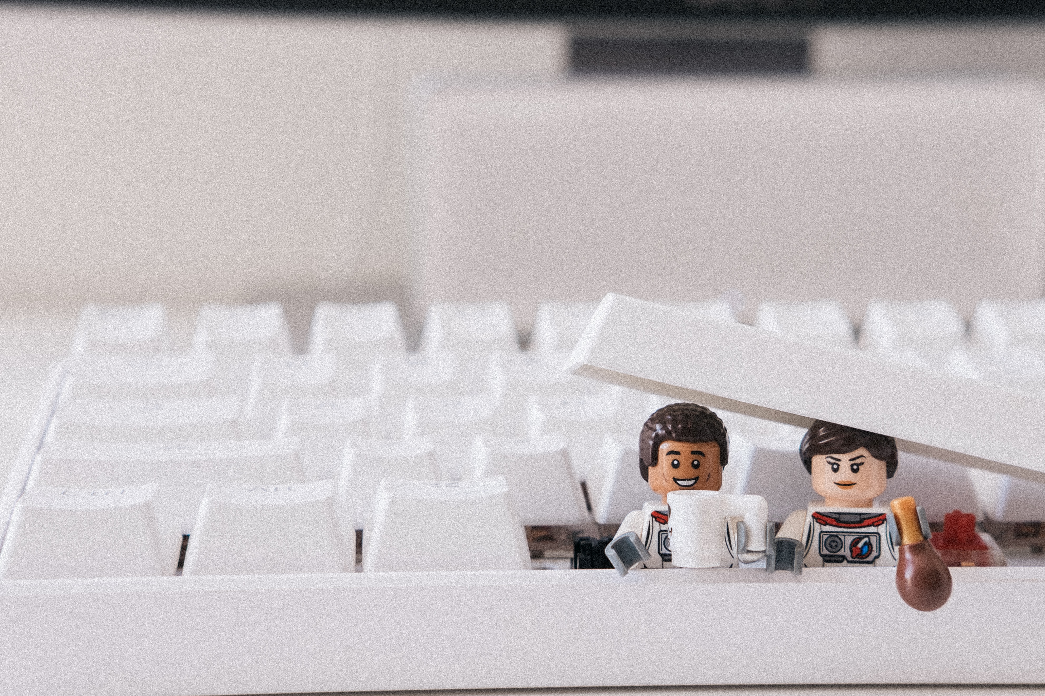 james-pond-26vBUtlufFo-unsplash